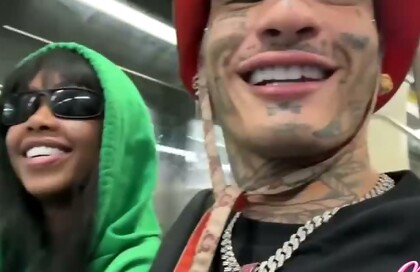 She couldn't stand seeing my erection and gave me a blowjob on the So Paulo subway.
