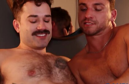 Jaxon Valor & Ezra