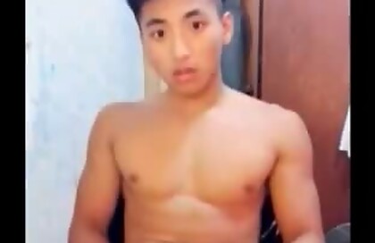 Chinese gym guy cumshot