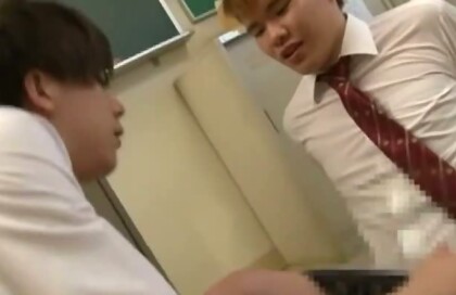 KOC372-PRESTIGIOUS PRIVATE SCHOOL DOMINATED BY SEX
