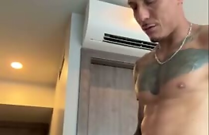 Rafael Gutierrez fucks gamer fit bi