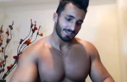Big muscular guy ass show 2