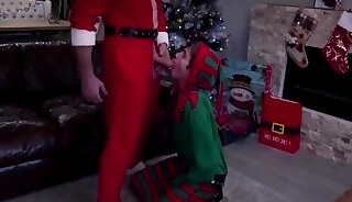 The holiday dinner with my sexy uncle