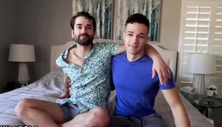 Jayden Marcos gives Jaxon Valor a Cum Facial